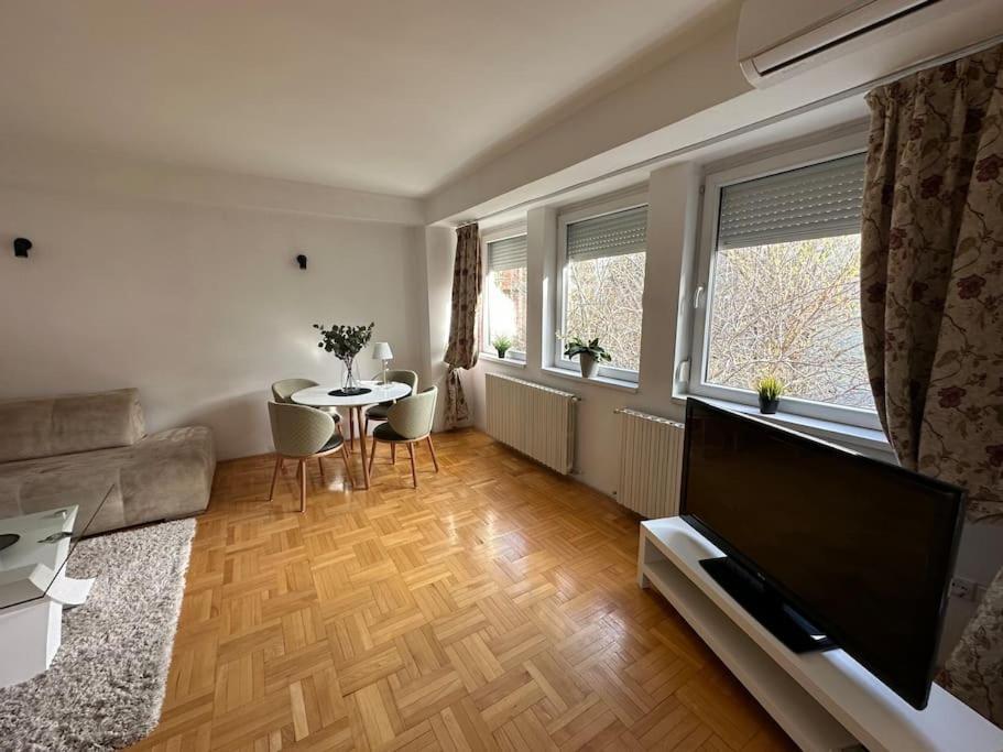 Nn Apartment Skopje Exterior photo